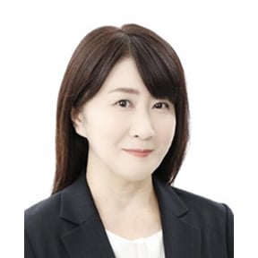 小島 友美