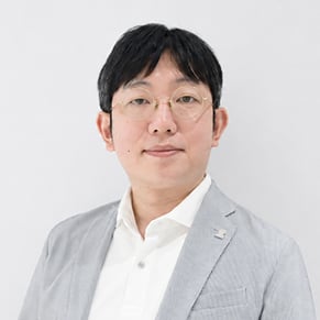 逆井 賢